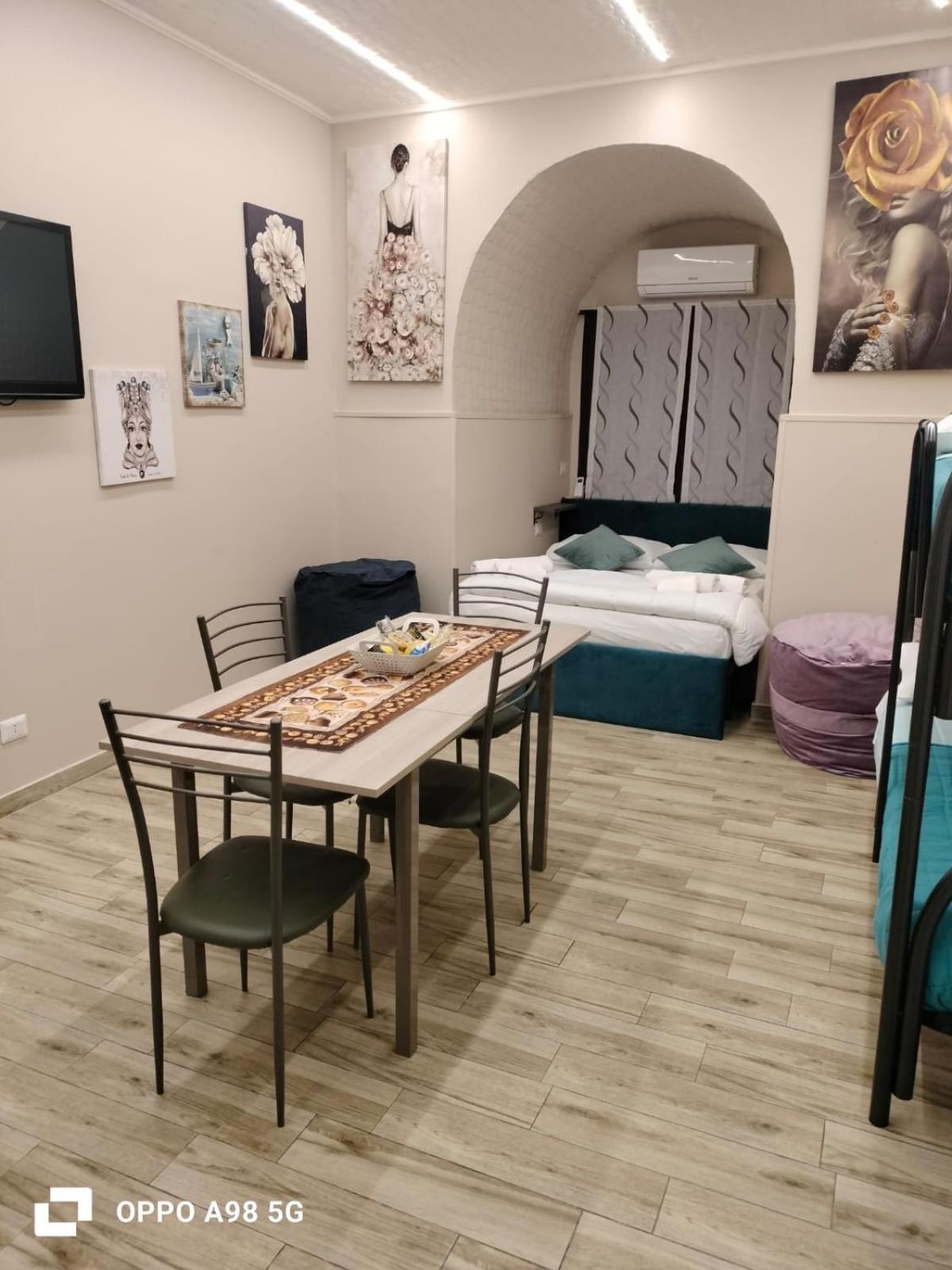 La Torre Del Duomo Apartment Catania Bagian luar foto